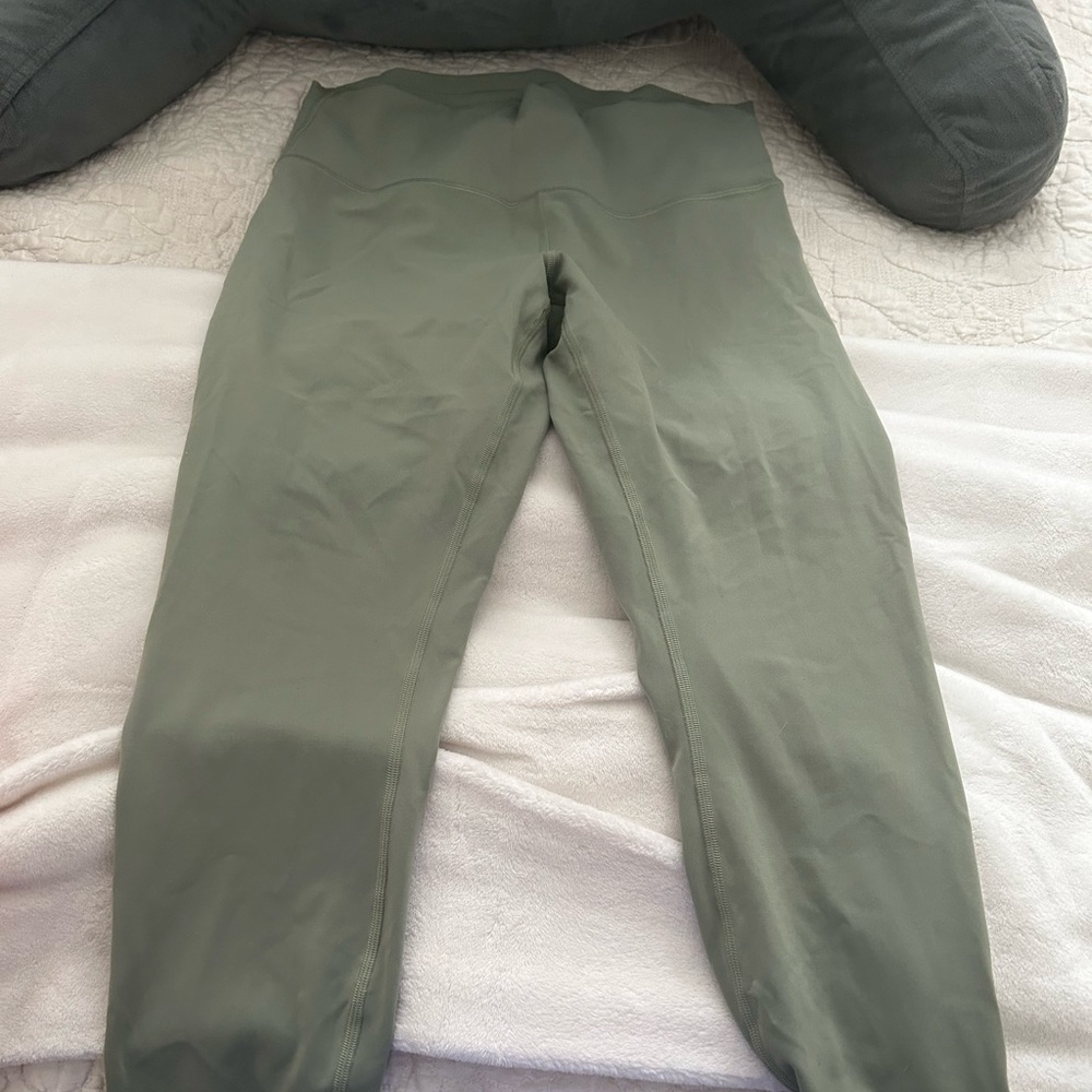 Worn only once Lululemon Align Green leggings! Sz 14